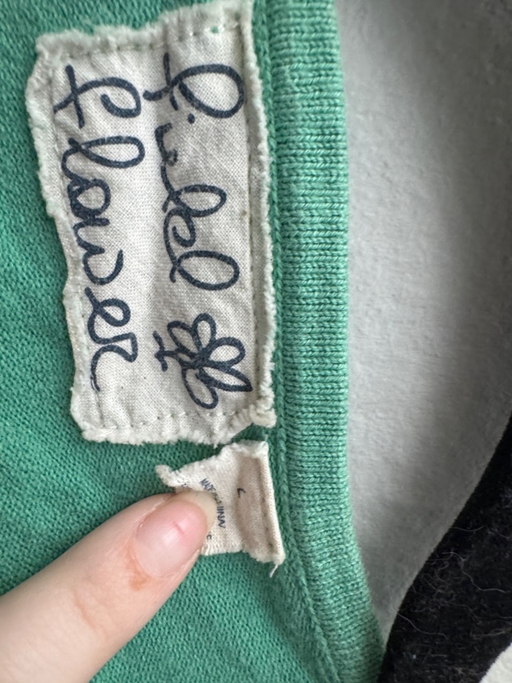 Field Flower Green Ruffle Collar Cardigan Sweater - Picture 3 of 7